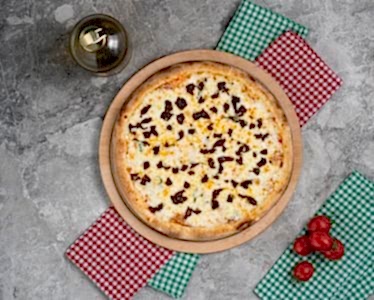 Pesto Rosso Pizza (25 cm) | 260,00