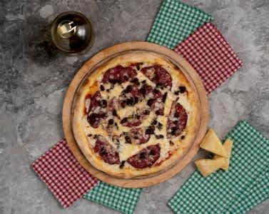 Salame Napoletano Pizza (30 cm) | 455,00
